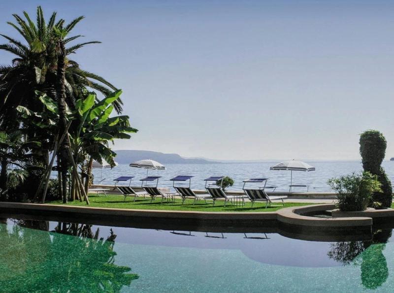 Hotel Monte Baldo E Villa Acquarone Гардоне Ривьера Экстерьер фото