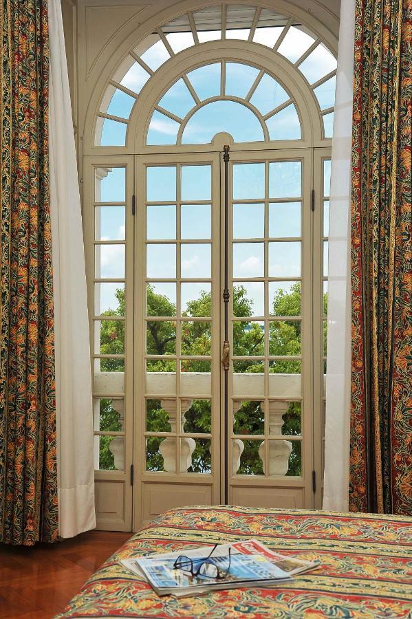 Hotel Monte Baldo E Villa Acquarone Гардоне Ривьера Экстерьер фото